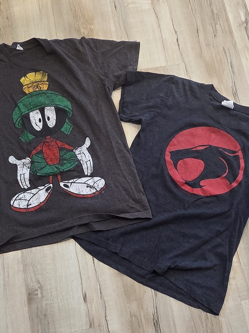 Set Of Two Vintage Screen Print Tshirts
